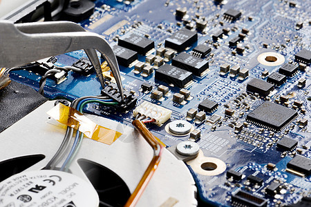 科技守護(hù)者 計(jì)算機(jī)維修與維護(hù)服務(wù)的全方位指南